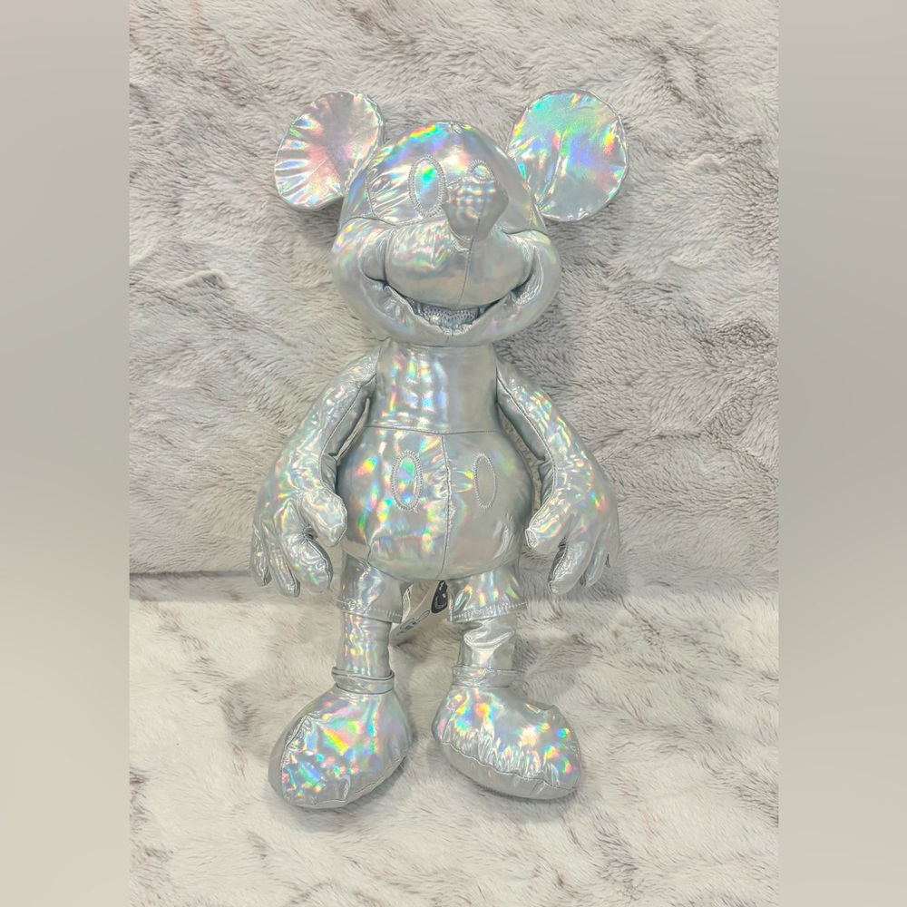 Disney Store Mickey Mouse Memories December 2018 12 of 12 Plush NEW